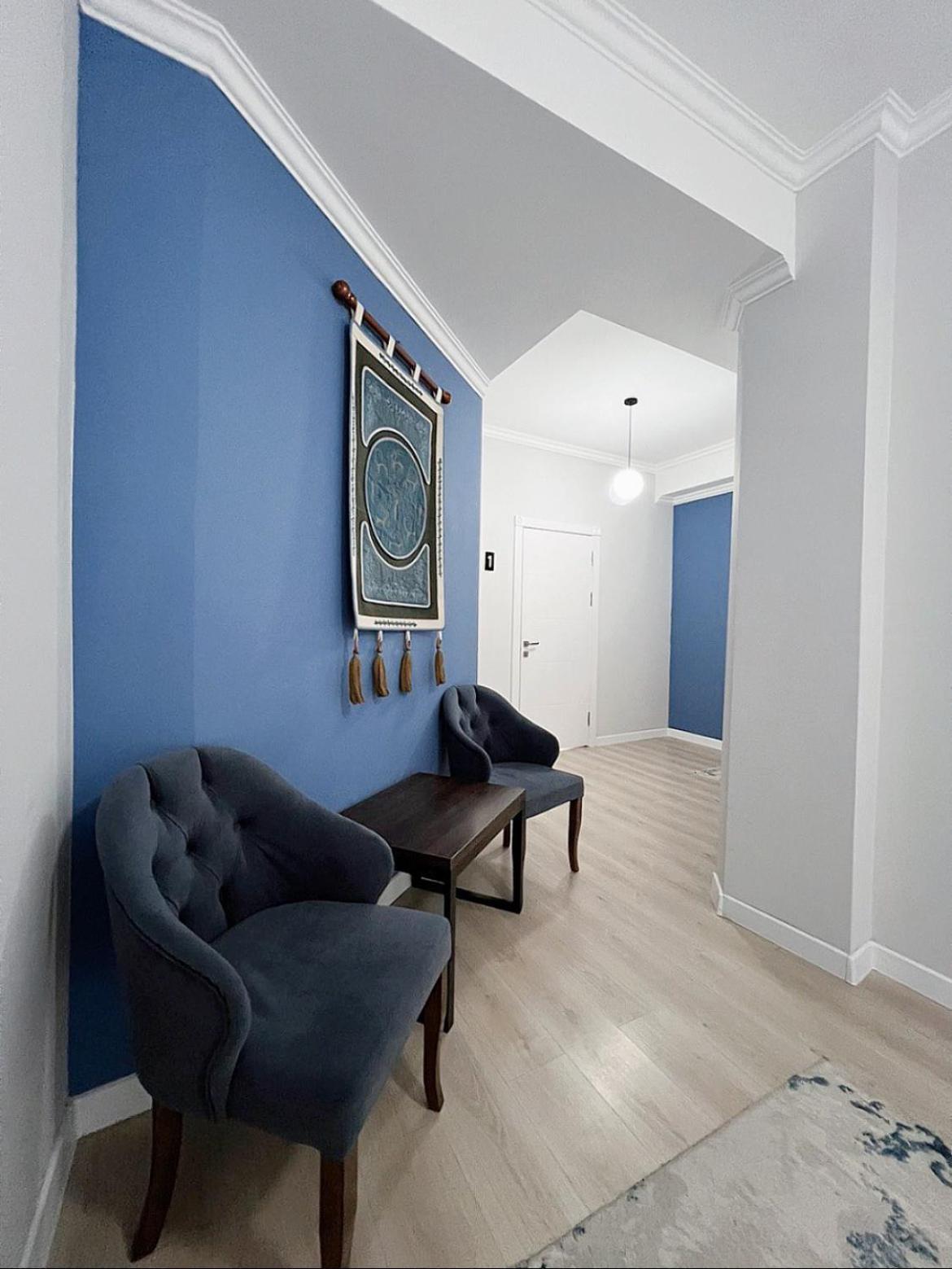 Compass Hostel Biszkek Zewnętrze zdjęcie